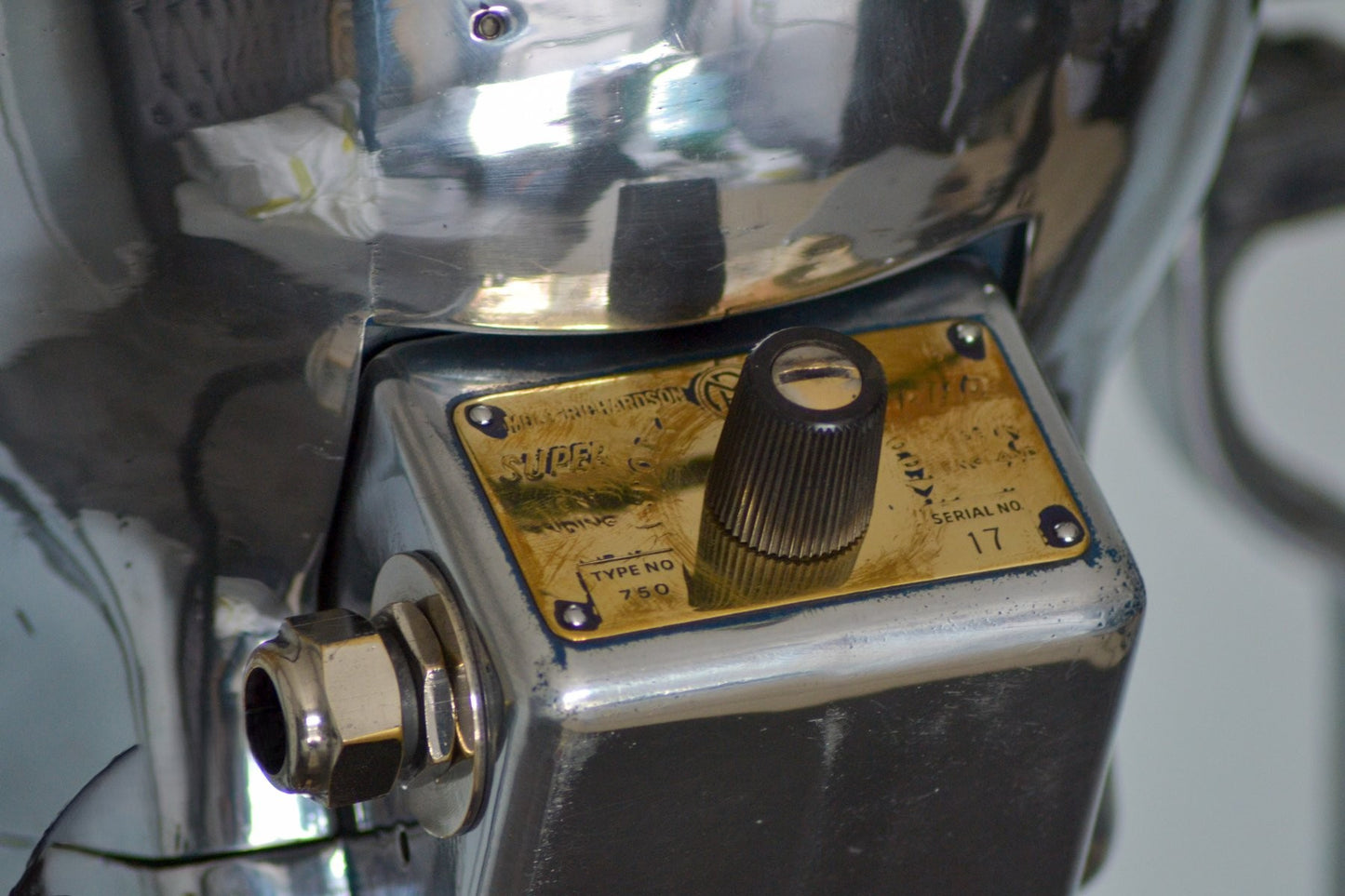 Mole Richardson Superpup