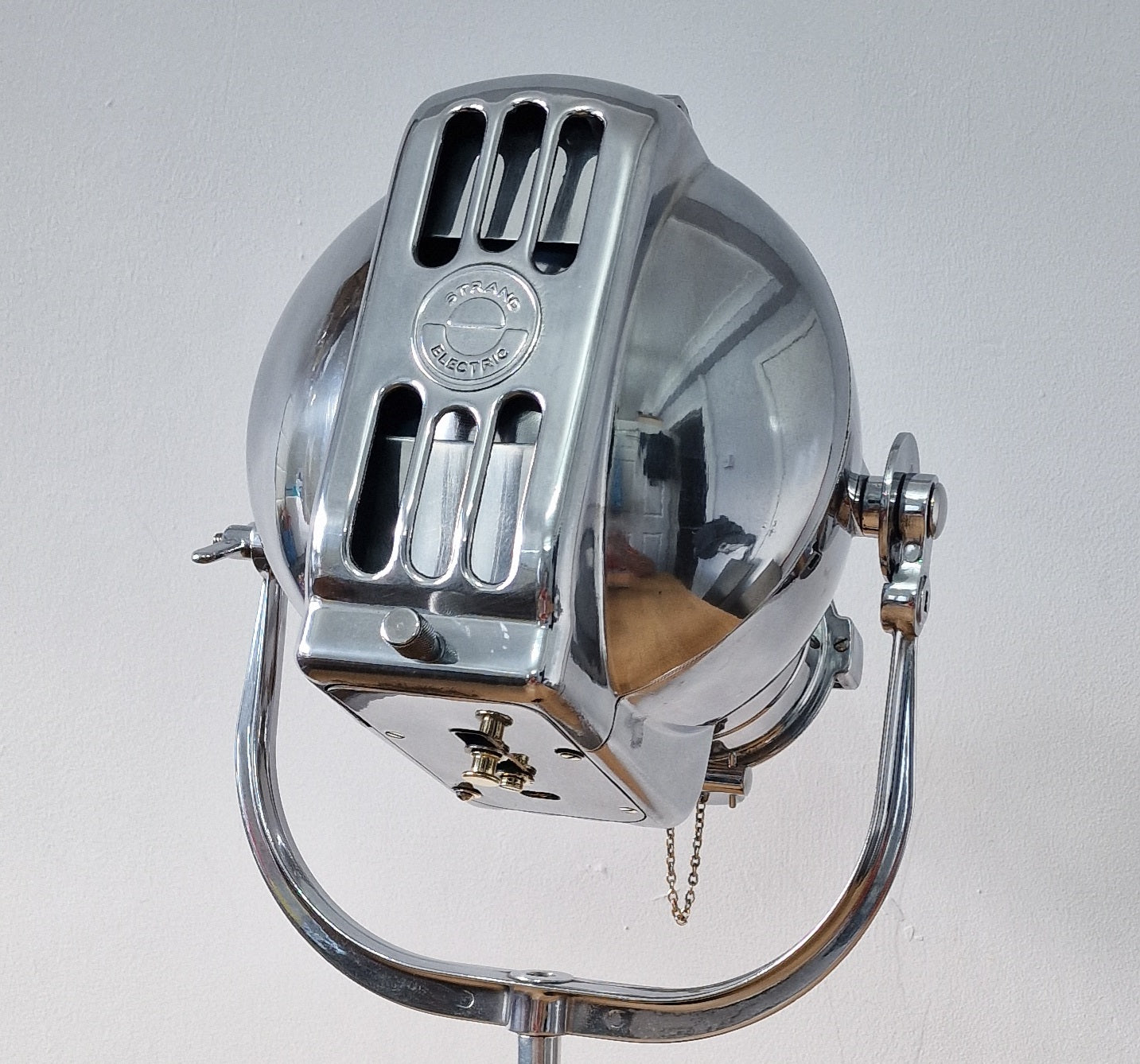 Strand Electric Patt 23